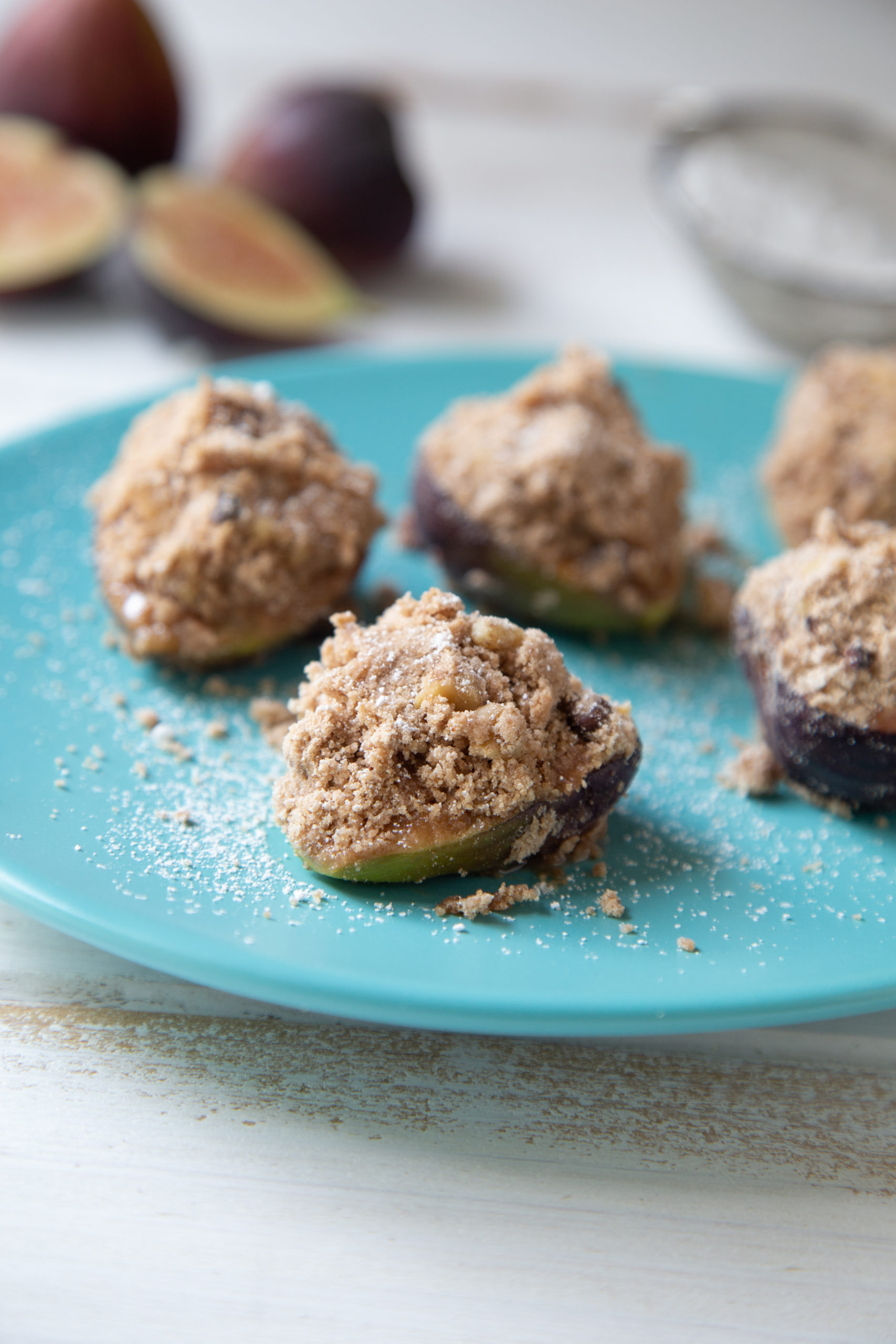 Baked California Figs with Cocoa Powder and Walnut Crisp California