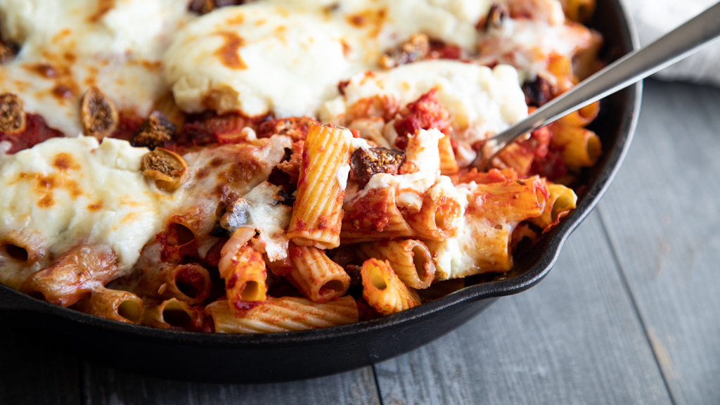 California Fig Baked Rigatoni with Italian Sausage and Ricotta - California Figs - California Figs